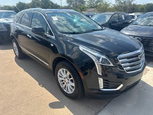 Used 2018 Cadillac XT5 FWD image 1