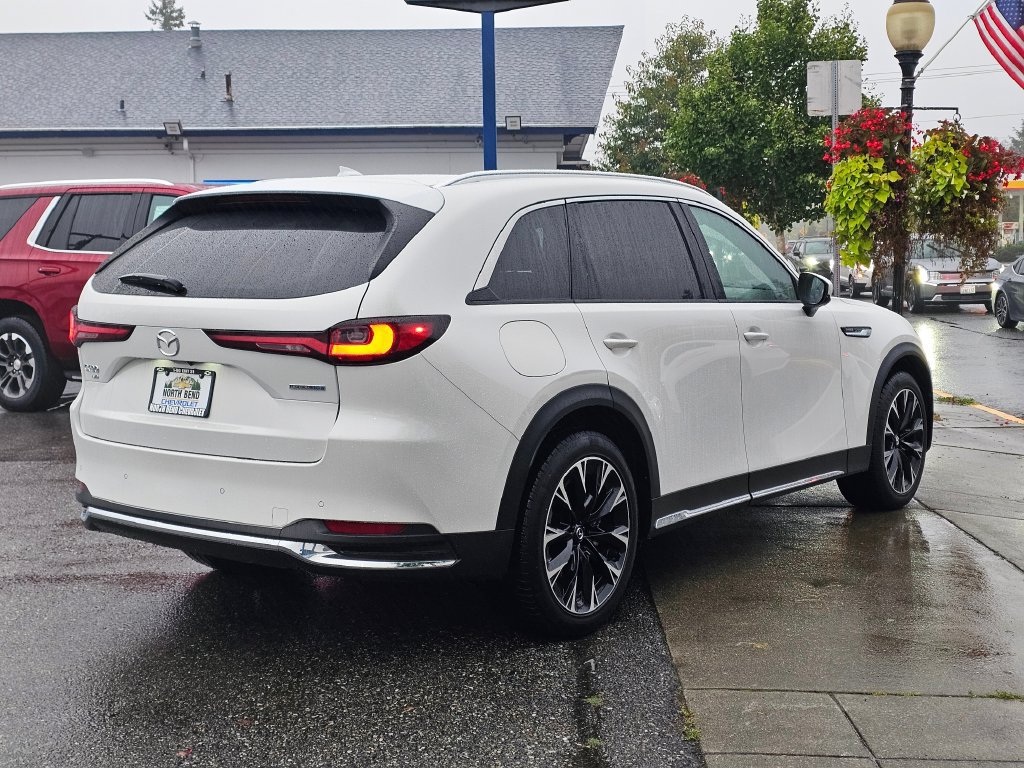 Used 2024 MAZDA CX-90 Plug-In Hybrid w/ Premium Plus AWD/4WD image 5