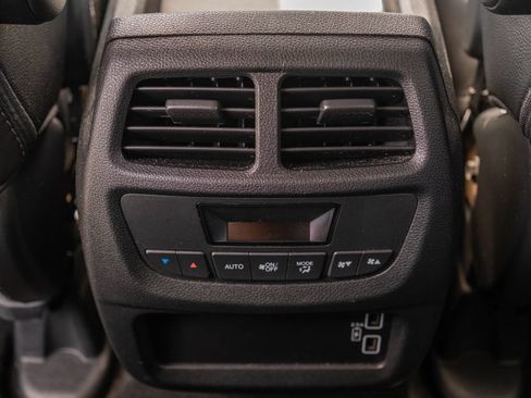 Used 2021 Honda Pilot Special Edition image 18