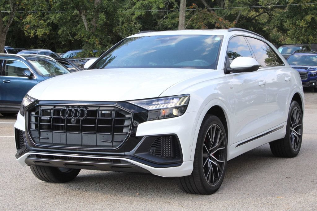 Used 2021 Audi Q8 Premium Plus AWD/4WD image 3