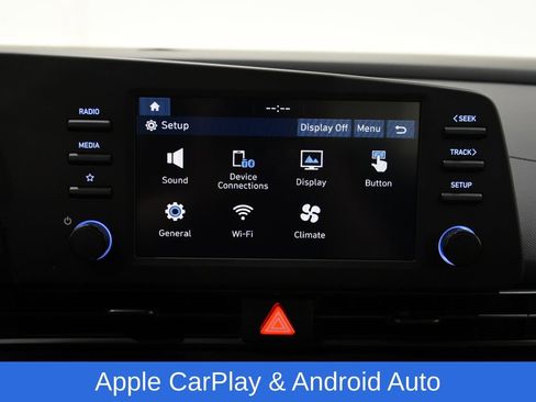 New 2026 Hyundai Elantra Sport FWD image 17