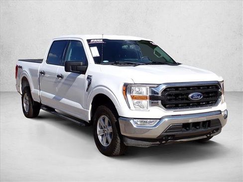 Certified 2022 Ford F150 XLT w/ Equipment Group 301A Mid AWD/4WD image 6