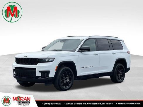 Used 2024 Jeep Grand Cherokee L Altitude AWD/4WD image 1