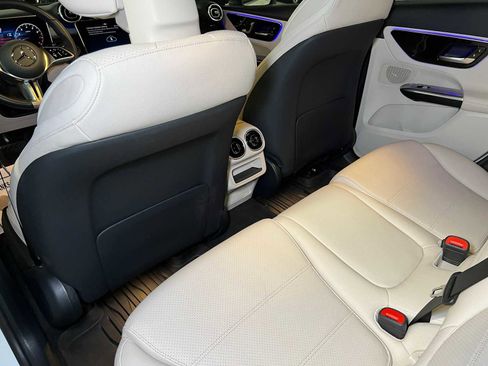 Certified 2025 Mercedes-Benz GLC 300 4MATIC image 20