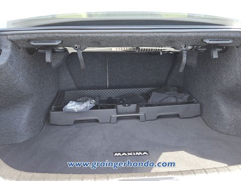 Used 2023 Nissan Maxima Platinum w/ Sport Mat Group FWD image 13