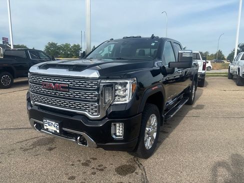 Used 2022 GMC Sierra 3500 Denali w/ Denali Ultimate Package AWD/4WD image 1