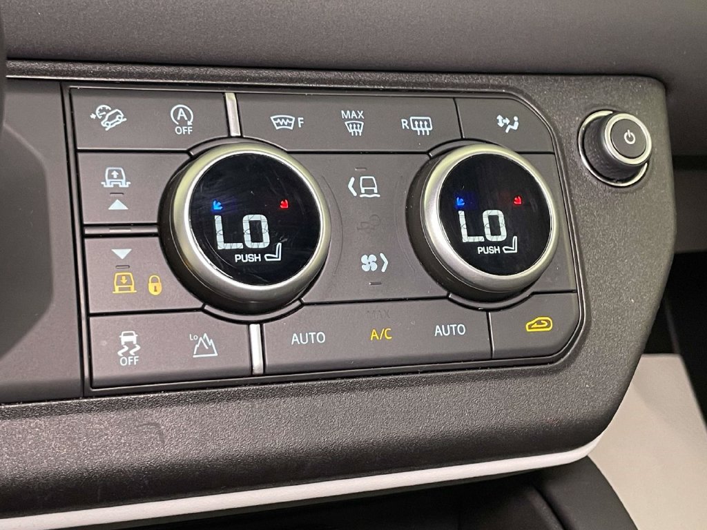 Used 2024 Land Rover Defender 110 S AWD/4WD image 25