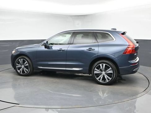 Used 2023 Volvo XC60 B5 Plus w/ Climate Package AWD/4WD image 7