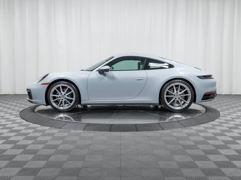 Certified 2024 Porsche 911 Carrera RWD image 2