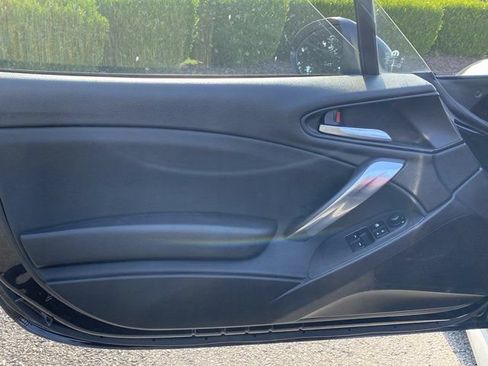 Used 2019 FIAT 124 Spider Abarth w/ Navigation & Sound Group RWD image 13