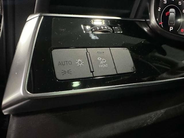 Used 2023 Audi Q7 3.0T Premium w/ Convenience Package AWD/4WD image 22