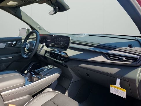 New 2026 Buick Enclave Sport Touring image 14