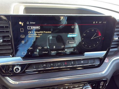 Used 2024 GMC Sierra 1500 SLT image 22