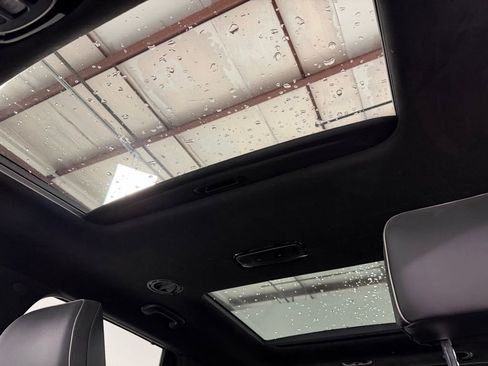 Used 2020 Hyundai Palisade Limited image 23