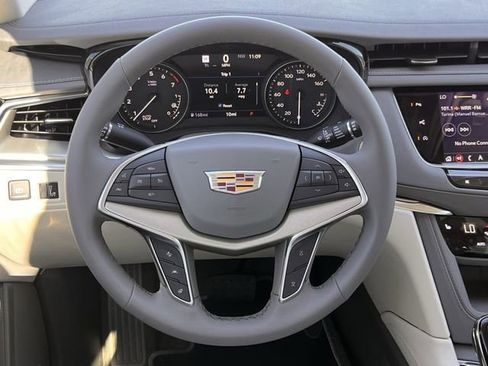 New 2026 Cadillac XT5 Premium Luxury image 11