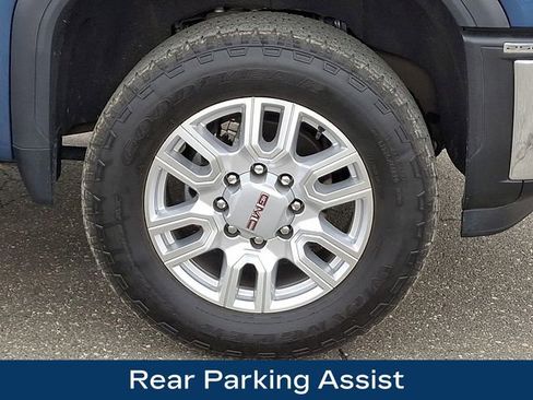 Used 2024 GMC Sierra 2500 SLE w/ SLE Value Package; image 28