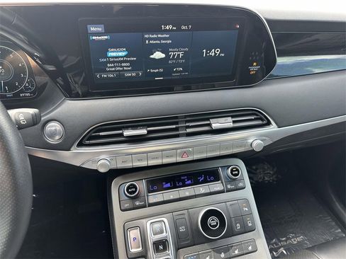 Used 2020 Hyundai Palisade Limited image 18