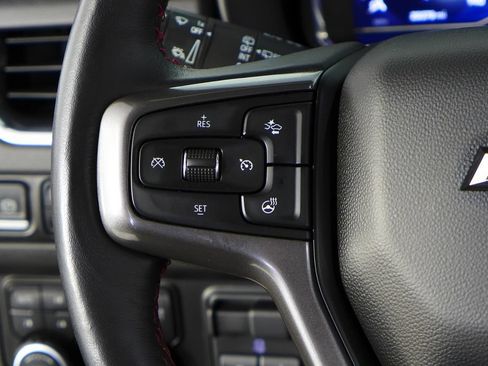 Used 2022 Chevrolet Suburban RST w/ Sport Performance Package AWD/4WD image 30