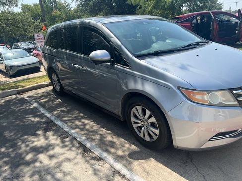 Used 2017 Honda Odyssey EX-L image 4
