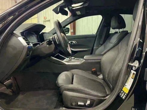 Used 2022 BMW 330i xDrive Sedan w/ Premium Package 2 image 17