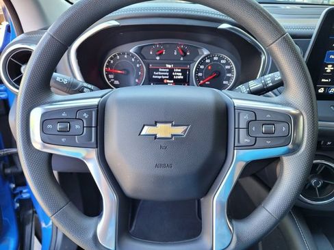 Used 2026 Chevrolet Blazer LT w/ Convenience Package AWD/4WD image 23