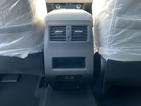 New 2026 Mitsubishi Outlander SE AWD/4WD image 17