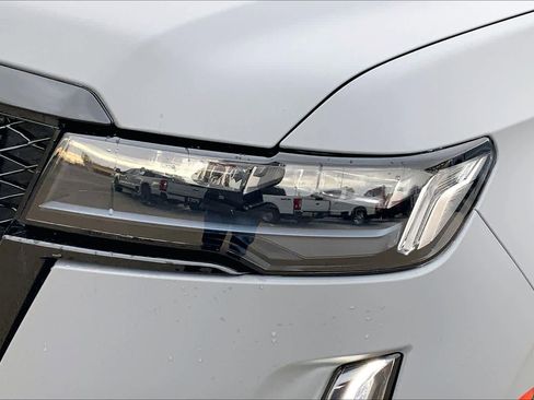 Used 2021 Cadillac Escalade Sport Platinum image 27