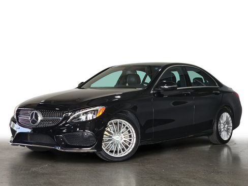 Used 2016 Mercedes-Benz C 300 4MATIC Sedan image 1