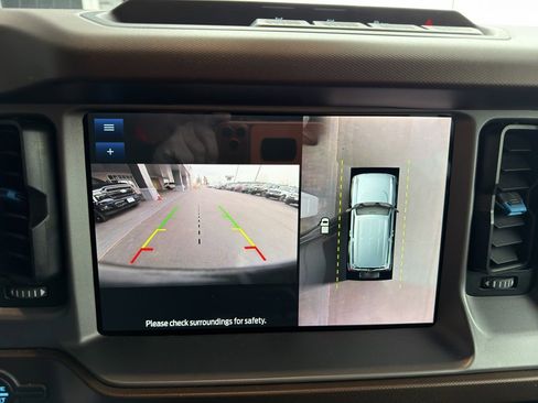 Used 2023 Ford Bronco Outer Banks image 24