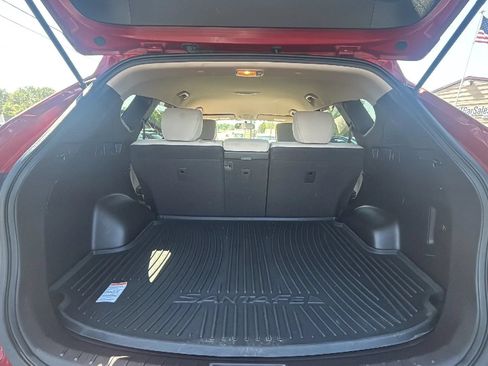 Used 2017 Hyundai Santa Fe Sport FWD image 25
