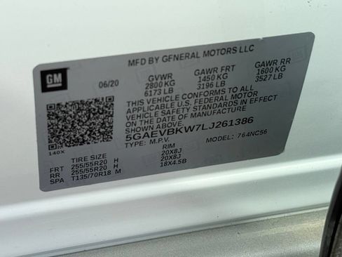 Used 2020 Buick Enclave Premium w/ Sun and Sites Package AWD/4WD image 36