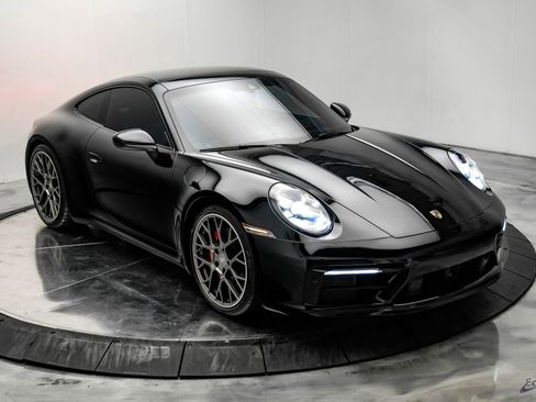 Used 2020 Porsche 911 Carrera 4S image 19