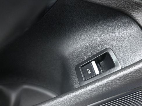 Used 2019 Audi S4 Premium Plus w/ Premium Plus Package image 11