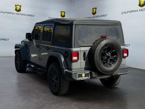 Used 2020 Jeep Wrangler Unlimited Sport image 3