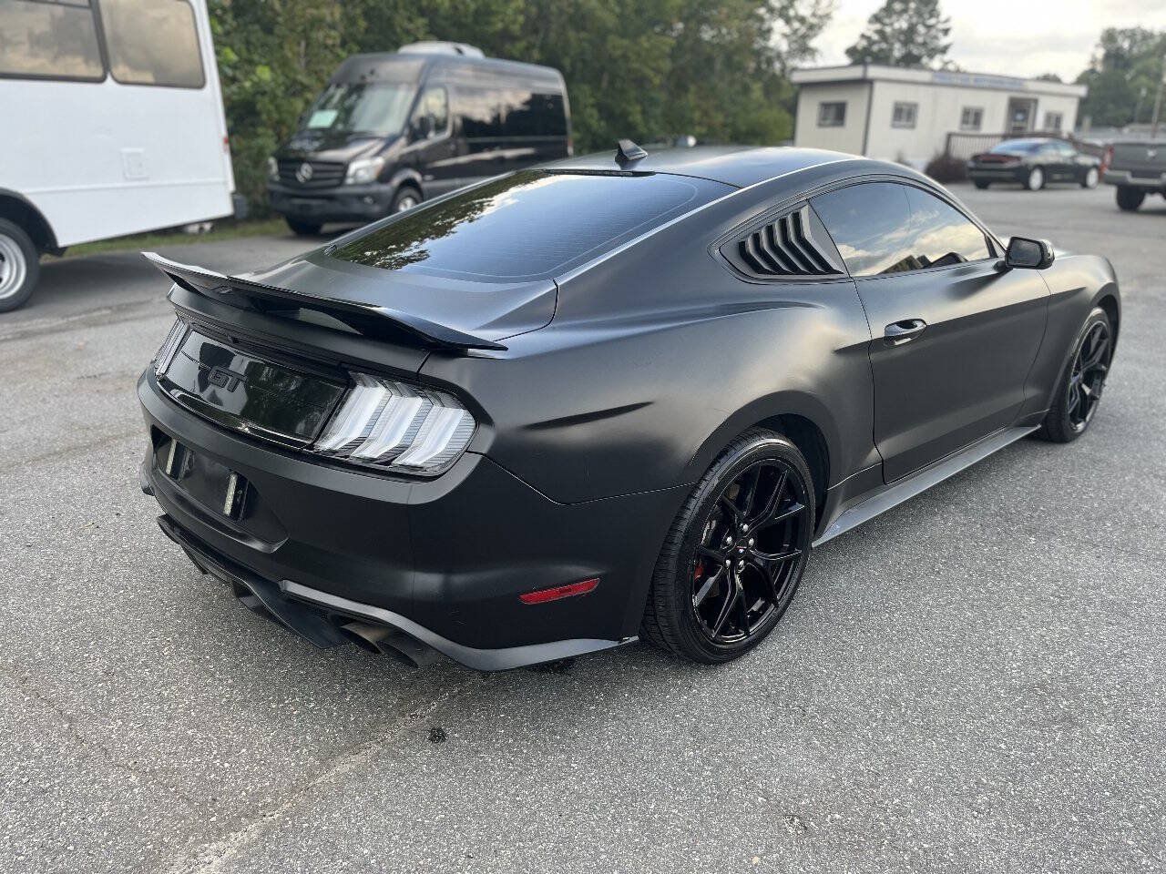 Used 2021 Ford Mustang GT RWD image 6