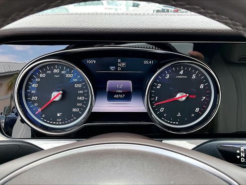 Used 2018 Mercedes-Benz E 400 Cabriolet image 23