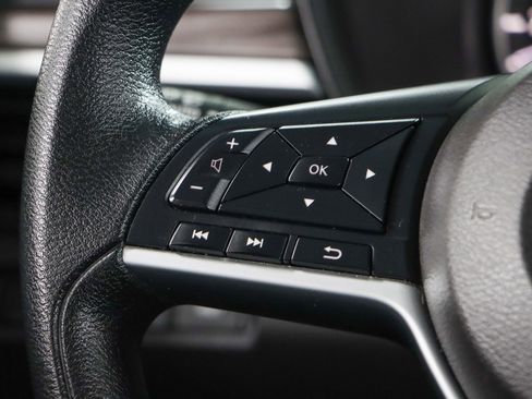 Used 2024 Nissan Altima 2.5 SV image 13