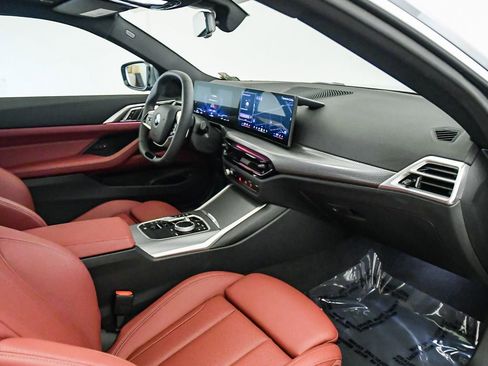 Used 2026 BMW 430i Coupe w/ Parking Assistance Package RWD image 16