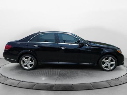 Used 2014 Mercedes-Benz E 350 4MATIC Sedan image 6