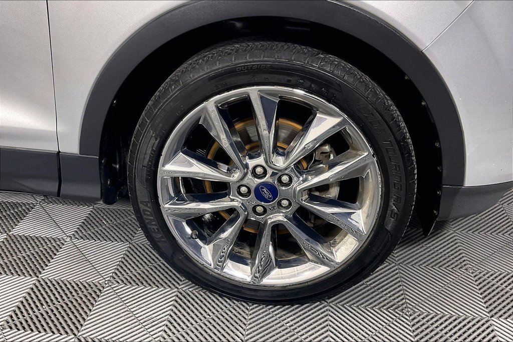 Used 2016 Ford Escape SE w/ SE Chrome Package FWD image 10