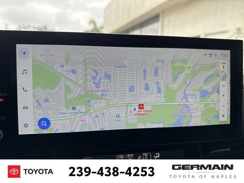 Used 2025 Toyota Sienna XLE image 13