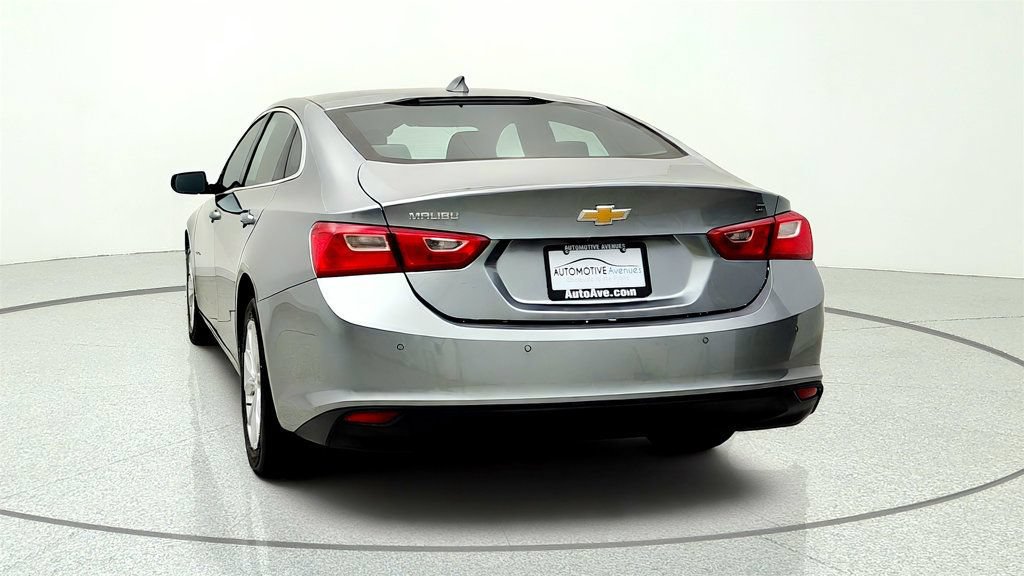 Used 2024 Chevrolet Malibu LT FWD image 6