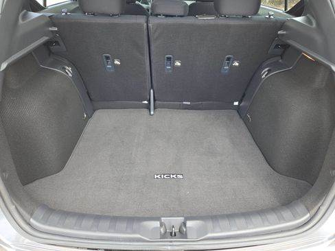 Certified 2025 Nissan Kicks Play S FWD image 23