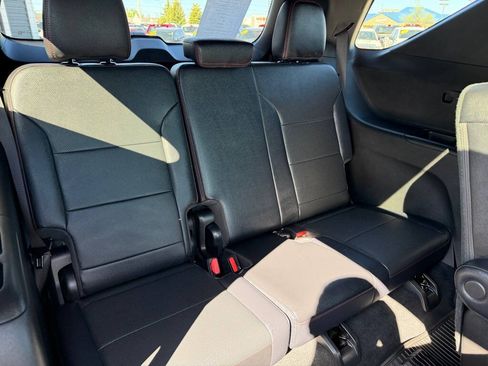 Used 2026 Chevrolet Traverse RS w/ LPO, Floor Liner Package AWD/4WD image 54