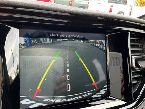 Used 2023 Dodge Durango GT image 21