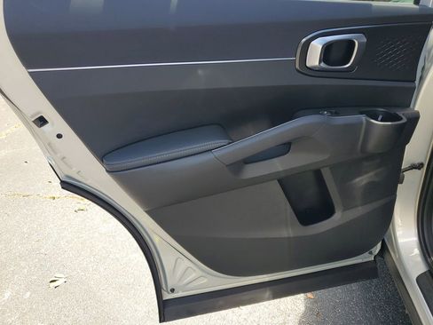 New 2026 Kia Sorento LX image 23