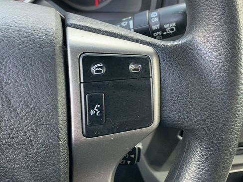 Used 2013 Toyota 4Runner SR5 w/ Convenience Pkg AWD/4WD image 20