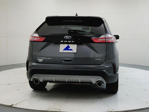 Used 2024 Ford Edge Titanium AWD/4WD image 7