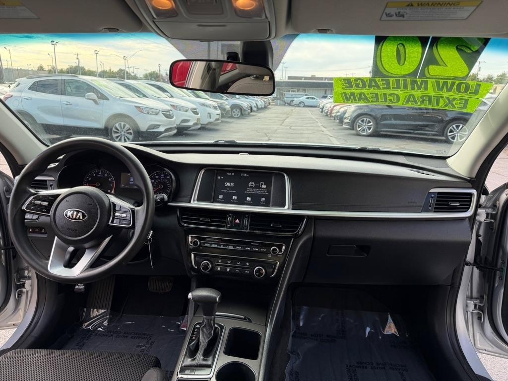Used 2020 Kia Optima LX FWD image 19