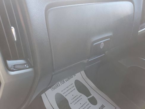 Used 2018 Chevrolet Silverado 1500 LT w/ All Star Edition image 18